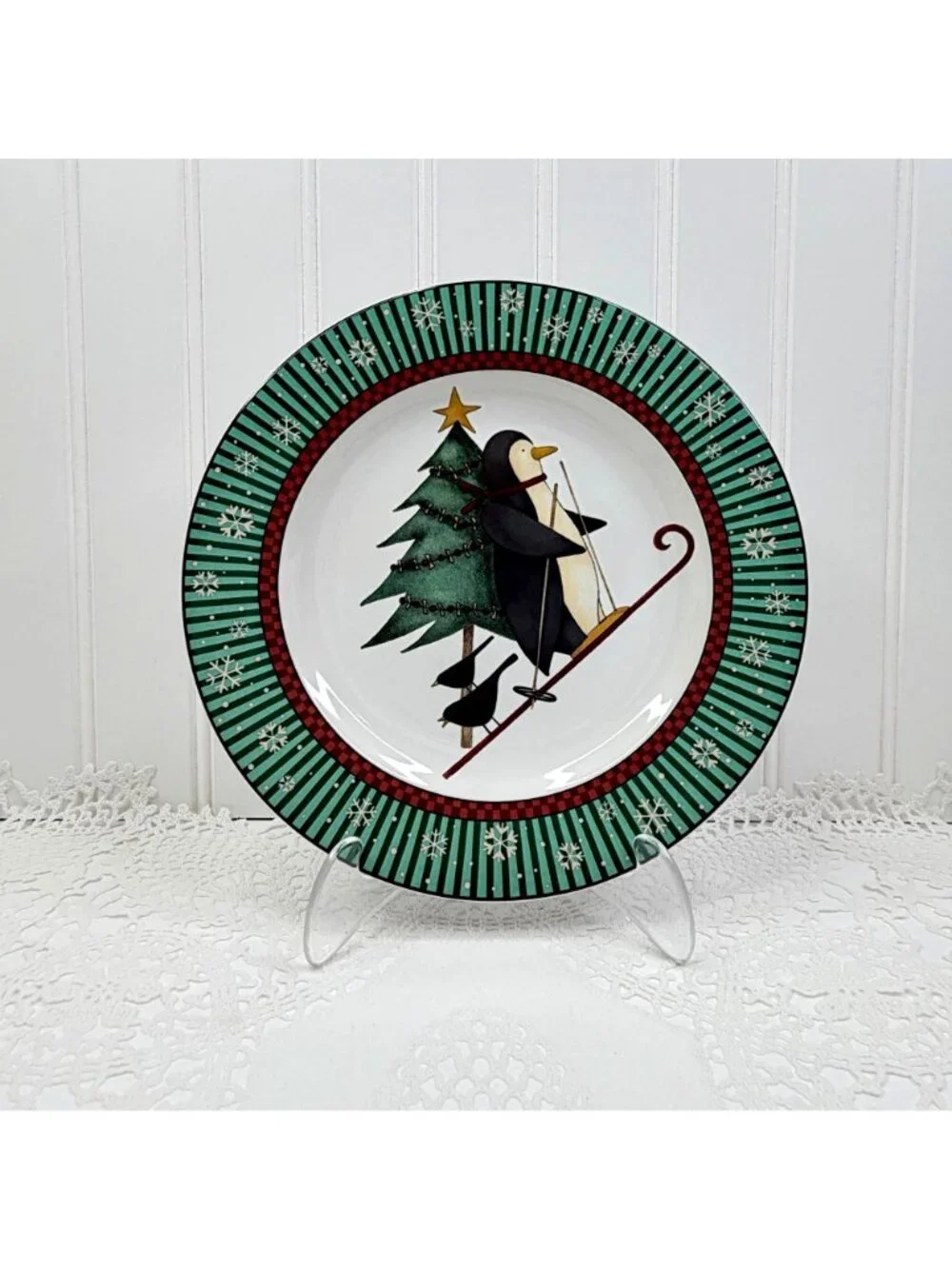 Vintage Sakura Debbie Mumm Penguins 4 Salad/Dessert Plates Christmas Holiday